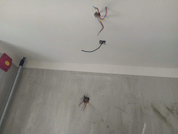 電纜敷設(shè)的4中方法1 電纜敷設(shè)的4中方法1
