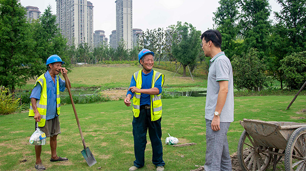 同心智能慰問(wèn)工人